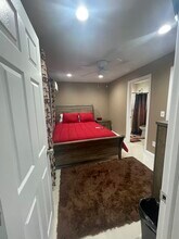 1121 NW 30th Ter in Fort Lauderdale, FL - Foto de edificio - Building Photo