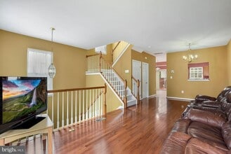 13150 Copper Brook Way in Herndon, VA - Building Photo - Building Photo