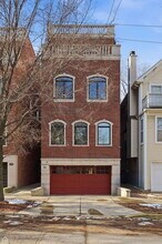 952 N Racine Ave in Chicago, IL - Building Photo - Building Photo