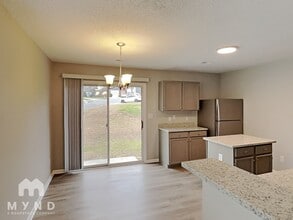 11550 Stewarts Crossing Dr in Charlotte, NC - Foto de edificio - Building Photo