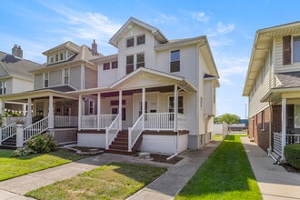 3142 Van Alstyne St in Wyandotte, MI - Building Photo - Building Photo