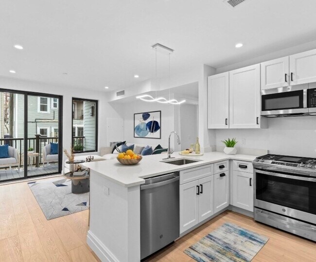 property at 519 E 2nd St