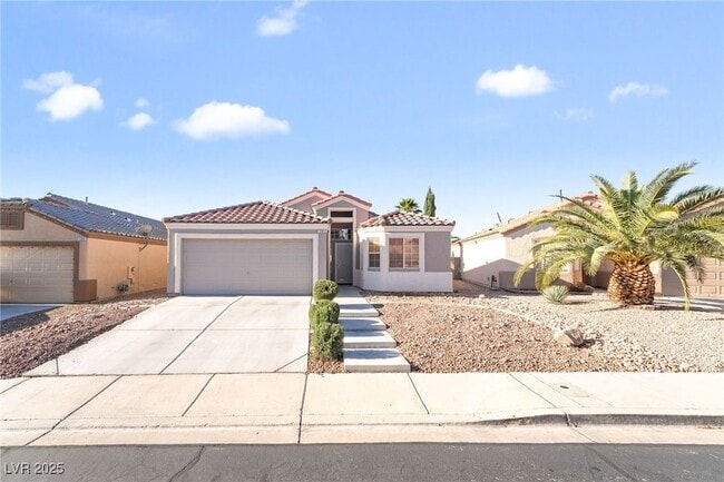 1385 Dragon Rock Dr in Henderson, NV - Building Photo - Building Photo