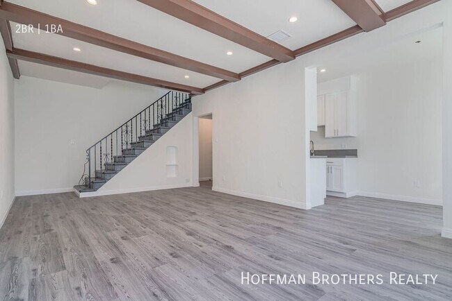 404 N Ogden Dr-Unit -3A in Los Angeles, CA - Building Photo - Building Photo