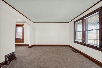 1036 Burkhardt Ave in Akron, OH - Building Photo - Building Photo