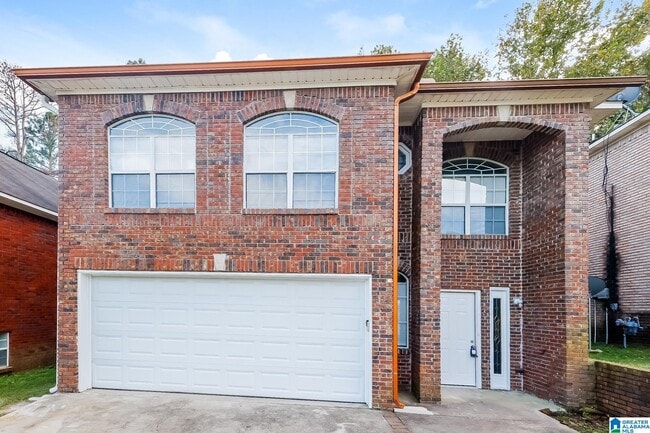 1329 Riverford Cir in Birmingham, AL - Building Photo - Building Photo