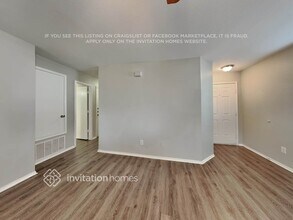 1729 Vineridge Ln in Burleson, TX - Foto de edificio - Building Photo