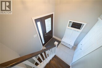 28 Southglen Rd in Brantford, ON - Building Photo - Building Photo