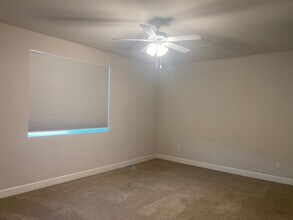 1485 United St in Manteca, CA - Building Photo - Building Photo