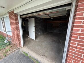 10000 Knollcrest Ct in St. Louis, MO - Building Photo - Building Photo