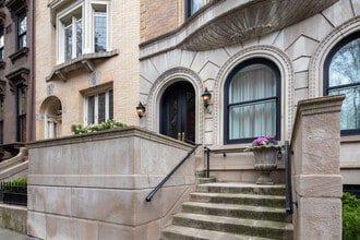 24 Remsen St in Brooklyn, NY - Building Photo - Building Photo