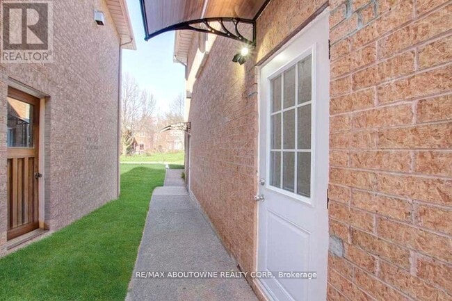 property at 80 Laurendale Ave