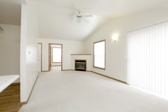 Creekside in Normal, IL - Building Photo - Interior Photo