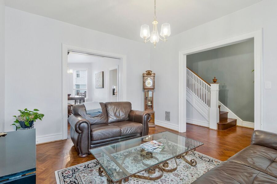 635 Keefer Pl NW in Washington, DC - Building Photo