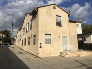 Bellevue Apartments East in Los Angeles, CA - Building Photo - Other