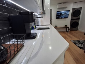 17 Mt Pleasant Ave in Providence, RI - Building Photo - Building Photo