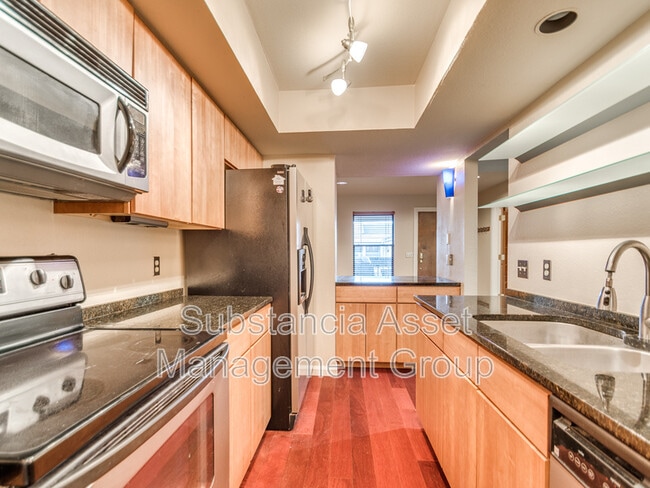 property at 600 NW 4th St