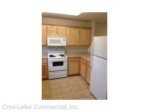 1446 W Netherland Way in Fayetteville, AR - Building Photo - Building Photo