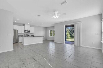 5436 Spanish Moss Cv in Bradenton, FL - Building Photo - Building Photo