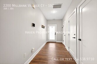 2200 Millbank Village Ct in Raleigh, NC - Building Photo - Building Photo