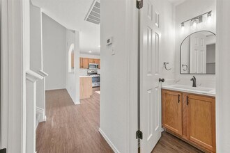 230 San Felipe Dr in Kyle, TX - Building Photo - Building Photo