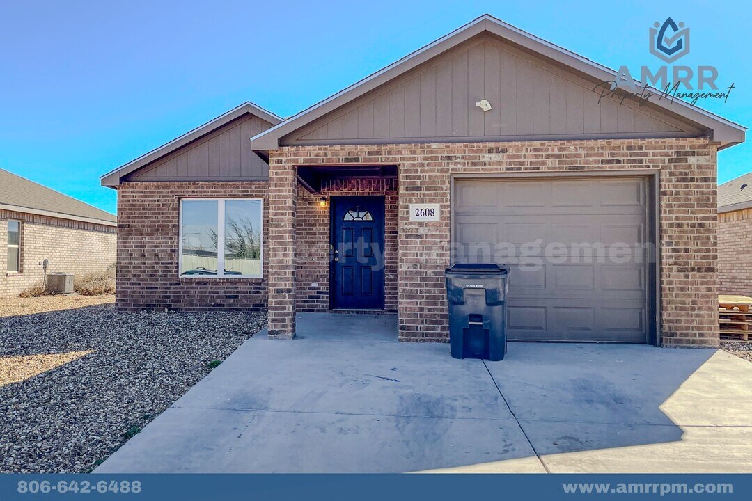 2608 N Avenue P in Lubbock, TX - Building Photo