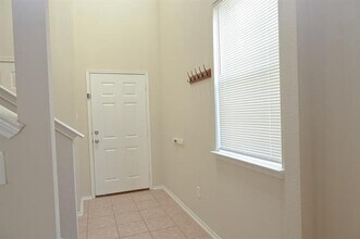 17422 Energy Ln in Dallas, TX - Building Photo - Building Photo