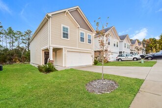 219 Merry Oak Ln in Columbia, SC - Building Photo - Building Photo