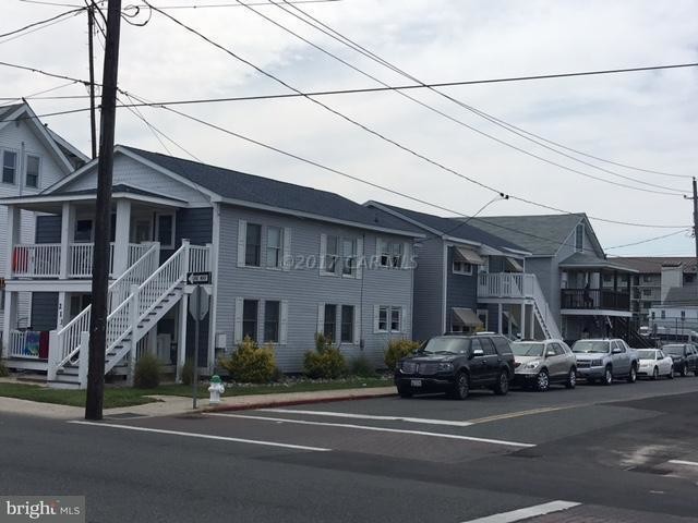 213 Philadelphia Ave in Ocean City, MD - Building Photo