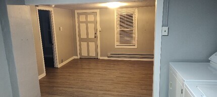 416 Gibbs Rd in Kingsport, TN - Foto de edificio - Building Photo