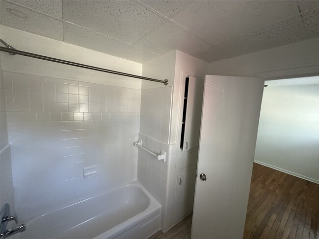 property at 4921 Crawford St