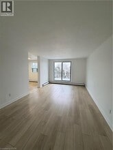 15 Kappele Cir in Stratford, ON - Building Photo - Building Photo