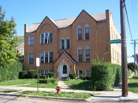 4800 Newport St Apartments