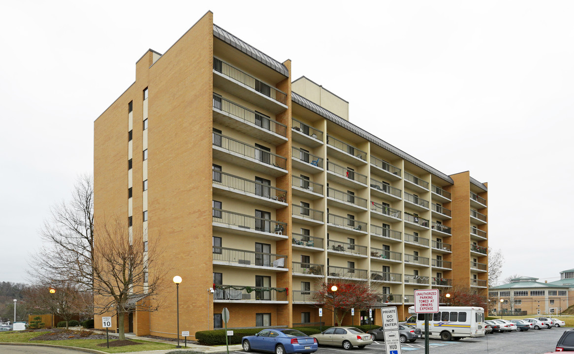 St Thomas More Manor in Bethel Park, PA - Building Photo