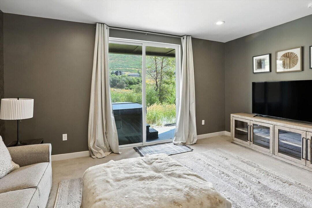 12864 N Belaview Wy in Hideout, UT - Building Photo