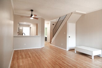 Big Spring Village in Big Spring, TX - Building Photo - Building Photo