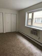 6800 N Sheridan Rd, Unit ONE BED in Chicago, IL - Building Photo - Building Photo