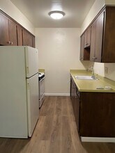 Owl Creek Apartment Homes in Sacramento, CA - Foto de edificio - Building Photo