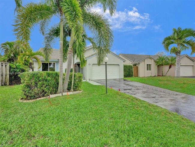 6060 Ravenswicke Terrace in Davie, FL - Building Photo - Building Photo