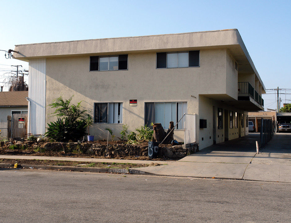 4024 W 142nd St in Hawthorne, CA - Foto de edificio