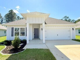 4101 Heart Pine Ln in Milton, FL - Building Photo
