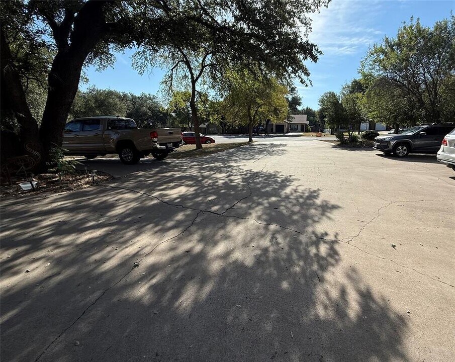 2907 Whisper Oaks Ln in Georgetown, TX - Building Photo