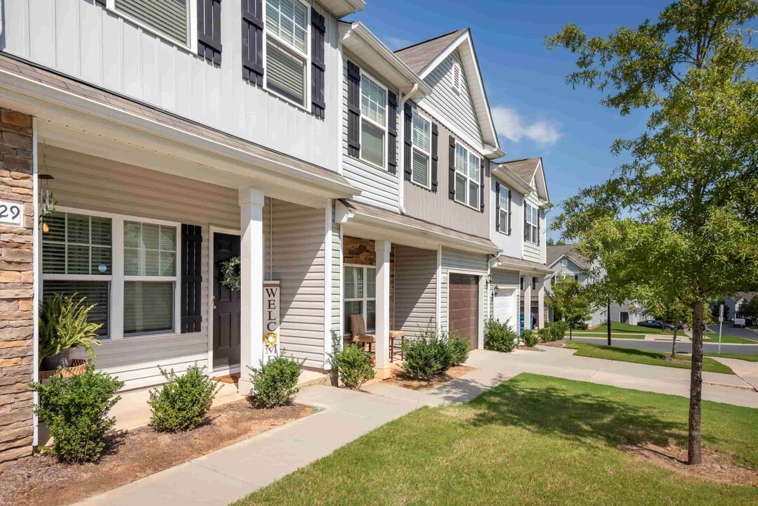 The Grove Residences in Charlotte, NC - Foto de edificio