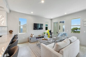 99 Seaside Ave in Key Largo, FL - Building Photo - Building Photo