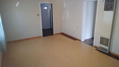 3625 Cannon Ave in Klamath Falls, OR - Building Photo - Building Photo