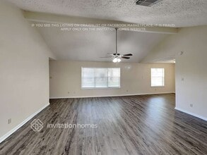 3209 Wavecrest St in League City, TX - Building Photo - Building Photo