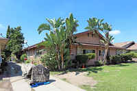 1036 N Shattuck Pl in Orange, CA - Building Photo - Building Photo