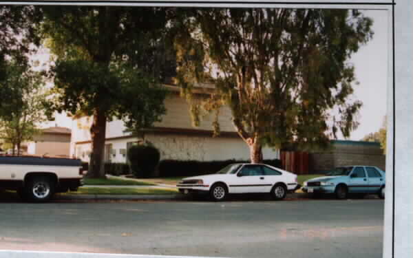 940 N Cota St in Corona, CA - Foto de edificio - Building Photo