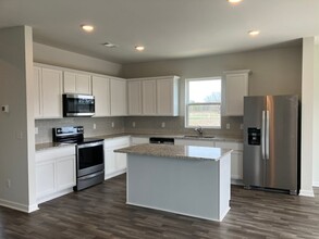 706 Samuel Lee Ln in Murfreesboro, TN - Building Photo - Building Photo