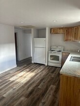 4350 Altamont Dr in Klamath Falls, OR - Building Photo - Building Photo